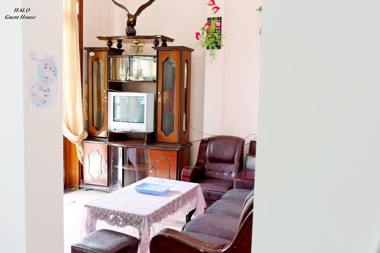 Haloo Bed & Breakfast Hue Bagian luar foto